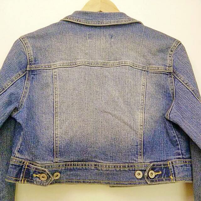 Bluenotes Crop Denim Jacket Women S Fashion On Carousell