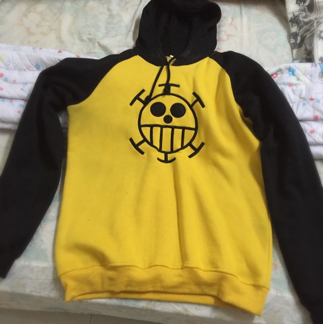 Pending-One Piece Trafalgar Law Hoodie (COSPLAY; Cotton🐏), Hobbies u0026 Toys,  Memorabilia u0026 Collectibles, Fan Merchandise on Carousell