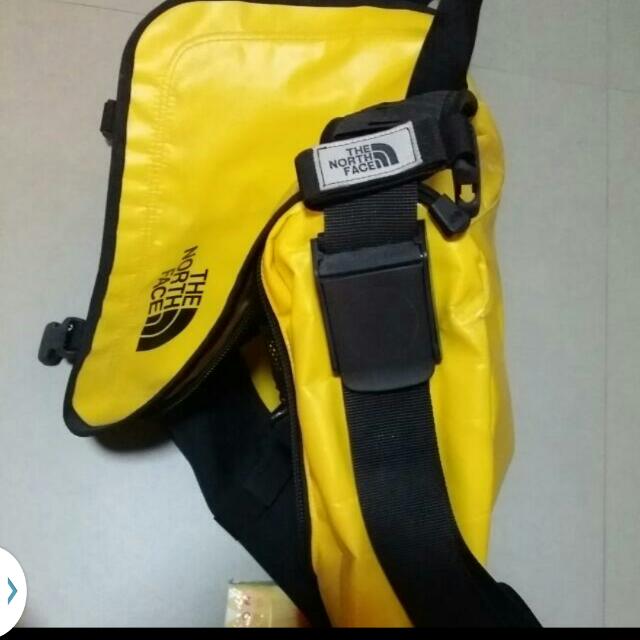 Discover 73+ north face messenger bag yellow latest esthdonghoadian