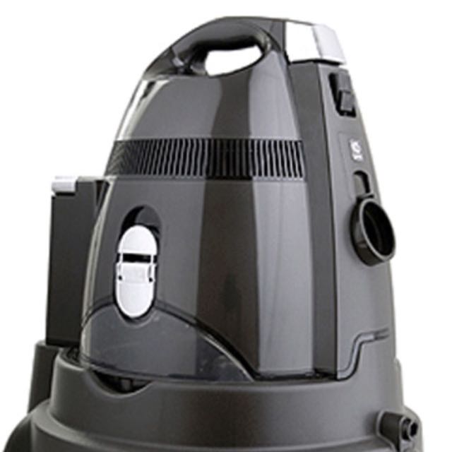 Used Lura Vacuum Cleaner With Water Filter, Bulletin Board on Carousell