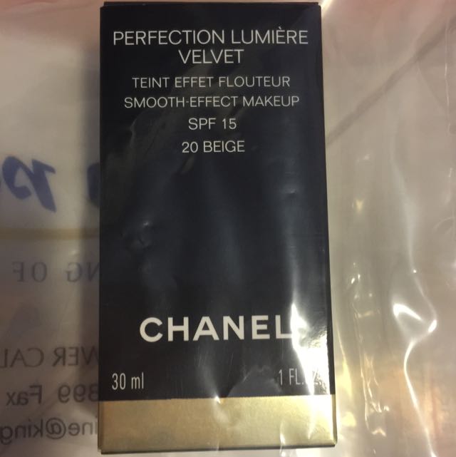 CHANEL Perfection Lumière Velvet Smooth Effect Makeup SPF 15, in a