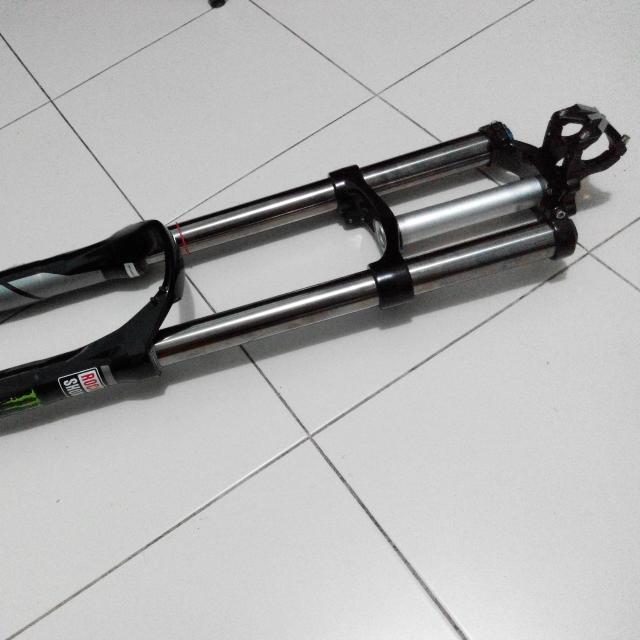rockshox domain dual crown r