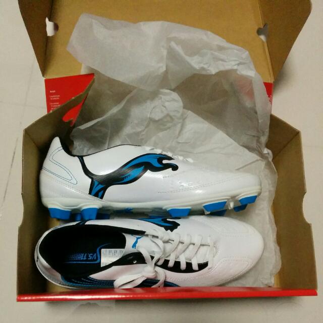 Puma Soccer Boots V5.11 FG Sports Equipment Sports Games Racket Ball Sports on Carousell