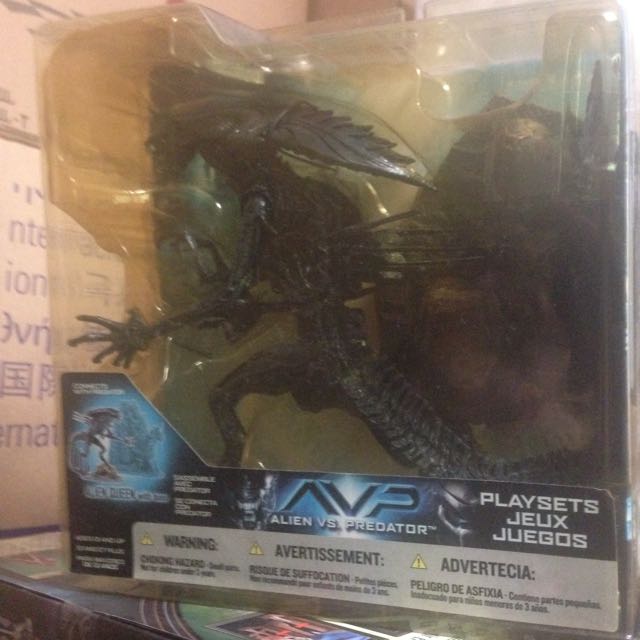 Avp Alien Vs Predator Mcfarlane Alien Queen Toys Games On Carousell