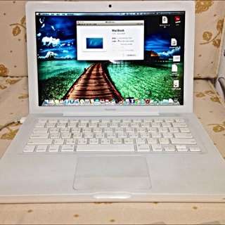 MacBook小白 early2008 已換超快速SSD 使用順手 外表很新