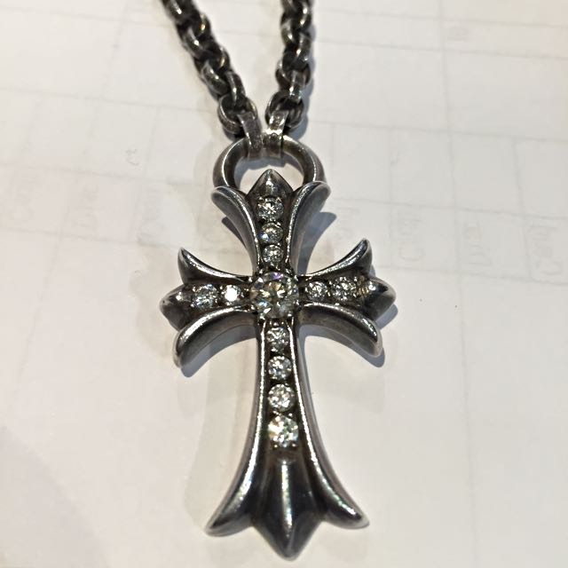 Chrome hearts diamond necklace outlet
