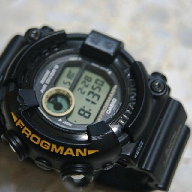 G Shock Frogman DW 8200 BM 1T, Mobile Phones & Gadgets, Wearables