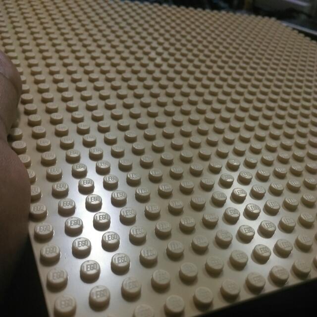 LEGO CLASSIC (10699) Baseplate (Sand) x 6, Hobbies & Toys, Toys & Games ...