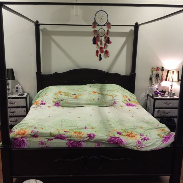 Used Bed Frame King Saiz Meranti Wood.price Is Negotiable