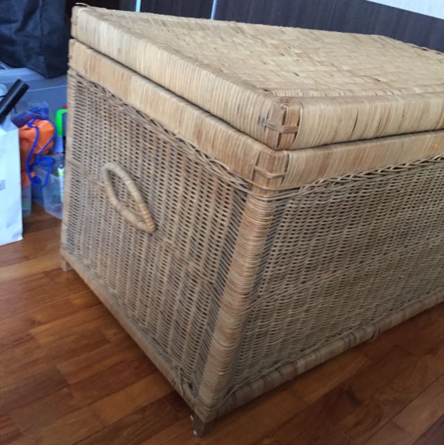 Vintage Rattan Storage Trunk Box, Hobbies & Toys, Memorabilia & Collectibles, Vintage