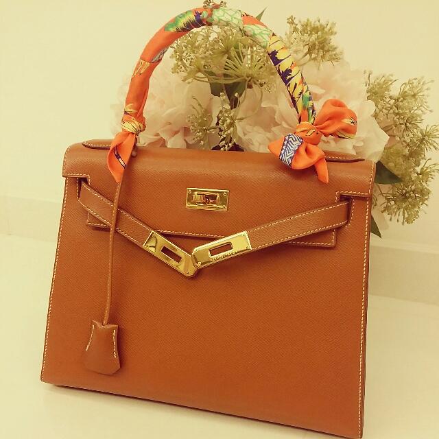 Hermès Vintage Kelly 28 Gold Natural Courchevel Sellier Gold Hardware –  Coco Approved Studio