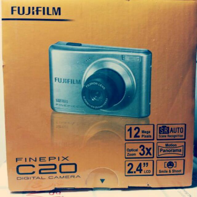 Fujifilm FinePix C20 Digital In Black, Photography, on Carousell
