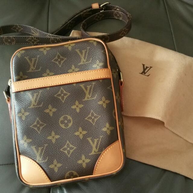 Lv unisex sling bag clearance