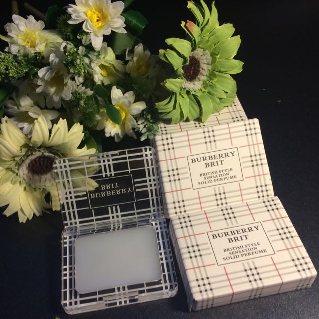 burberry solid perfume