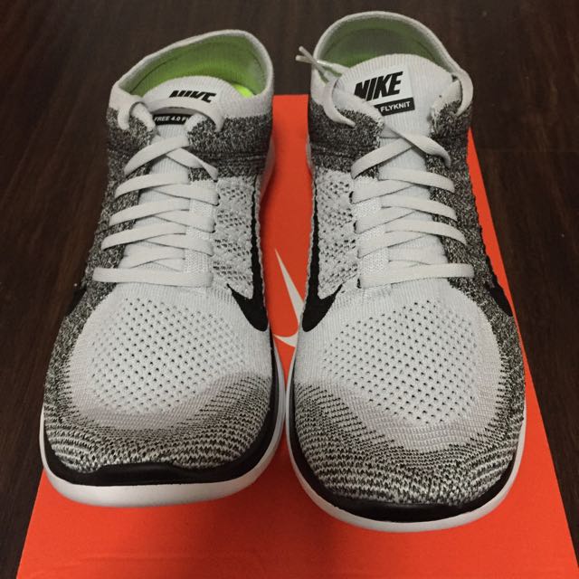 Nike free 4.0 flyknit mens black and white shop