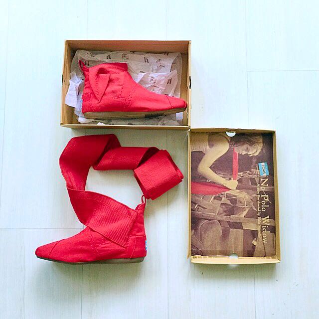 Wrap boots toms on sale