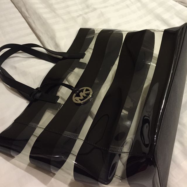 michael kors beach bag