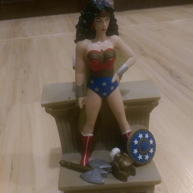 Wonder woman coin bank shop