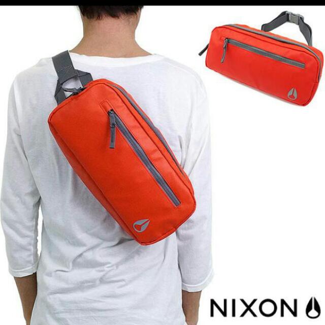 Nixon fountain sling pack online