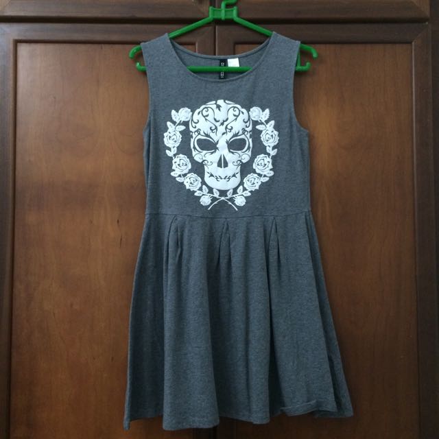 h&m skull dress