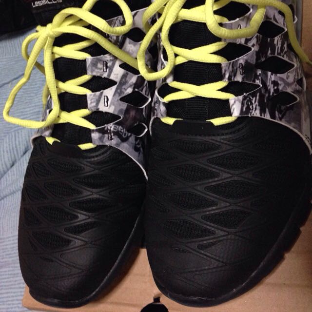Body outlet pump shoes