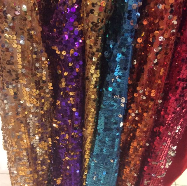 Sequined Jacket (Category: Coats, Jackets and Outerwear) located in Singapore. Submitted by beautylife (Listing ID 14987481, Image 2). Description: .