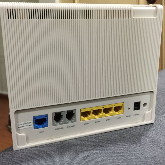 huawei hg256s Starhub Wifi Router Gateway Cheap, Computers & Tech