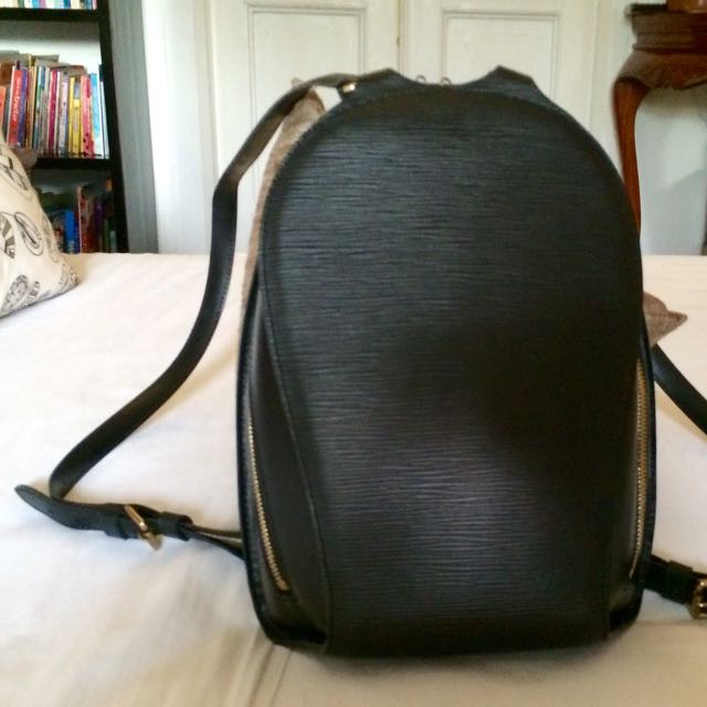 Louis Vuitton Black Epi Leather Mabillon Backpack Bag, Luxury, Bags &  Wallets on Carousell