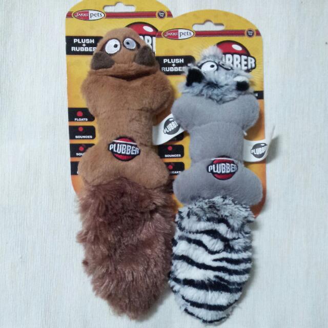 Plubber dog toy top