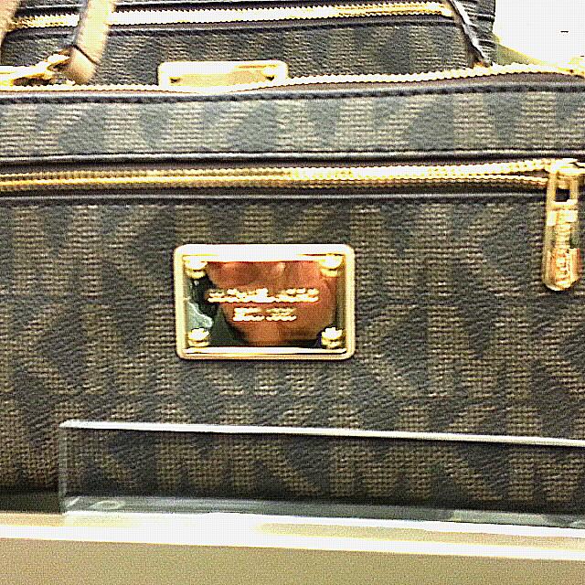 michael kors louis vuitton