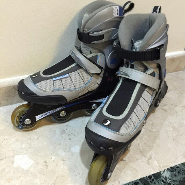 Micro Junior Inline Skates (Category: Skates, Rollerblades & Scooters) located in Singapore. Submitted by estieeee (Listing ID 15167205, Image 2). Description: .