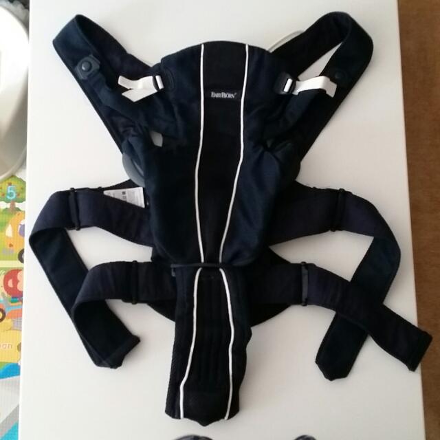 Baby Bjorn Synergy Carrier