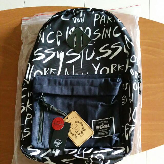 Herschel stussy top