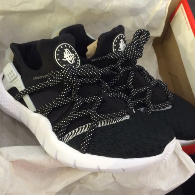 Huarache nm price outlet
