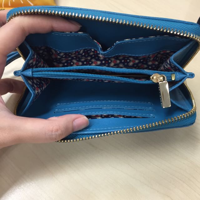 Tory burch robinson smartphone wristlet cheap