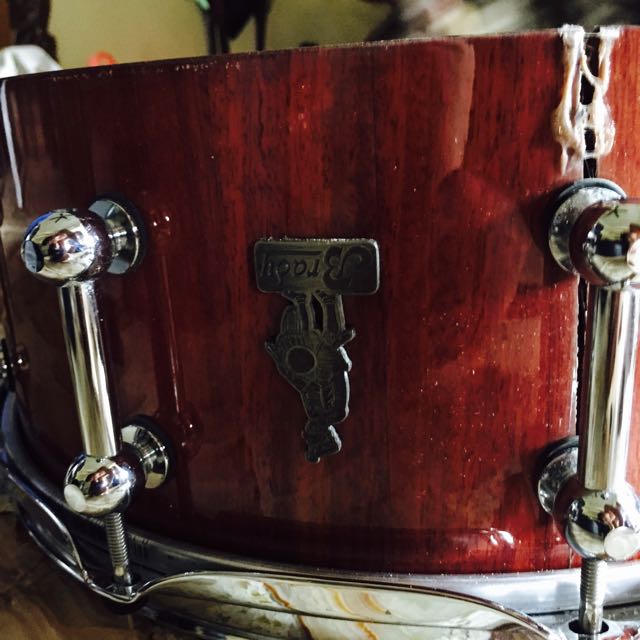 Cracked Brady Snare drum., Hobbies & Toys, Music & Media, Music