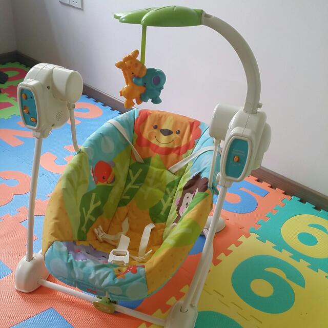 fisher price automatic baby rocker