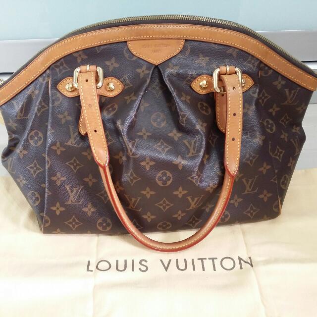 Louis Vuitton Tivoli GM, Luxury, Bags & Wallets on Carousell