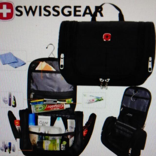 Swissgear Toiletry Bag By Wenger Men S Fashion On Carou