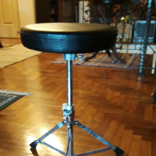 Tama Drum Throne, Hobbies & Toys, Music & Media, Music Accessories on