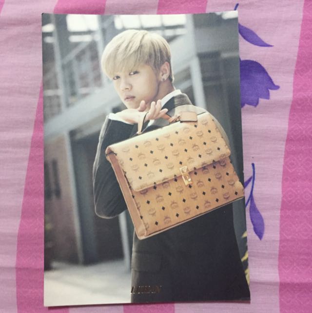 EXO LUHAN OFFICIAL MCM POSTCARD