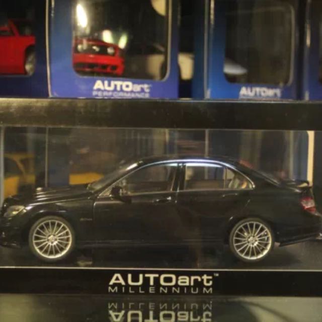 1/18 Autoart Mercedes C63 AMG京商