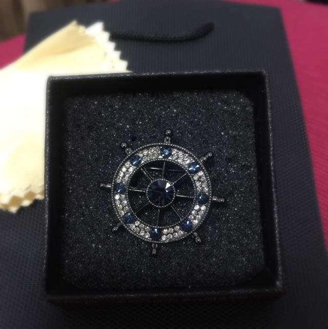Luxury Men'S Brooch Brooches Navy Style - Helms, Luxury On Carousell