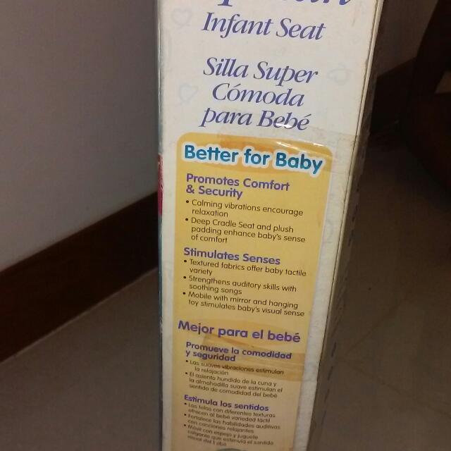 PRICE SLASHED CHAT ME UP Fisher Price Baby Papasan Infant Seat