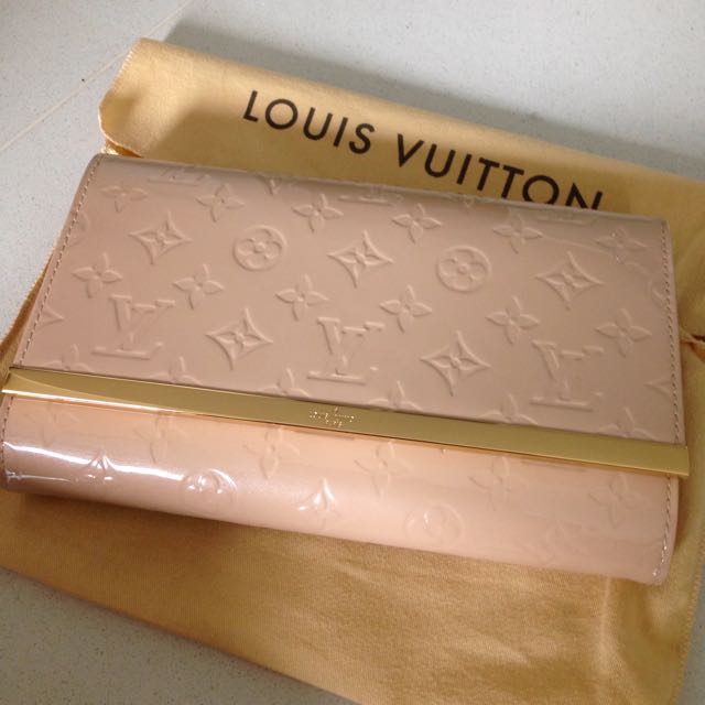 Louis Vuitton, Bags, Louis Vuitton Vernis Ana Dune Clutch