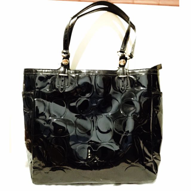 coach black patent leather tote