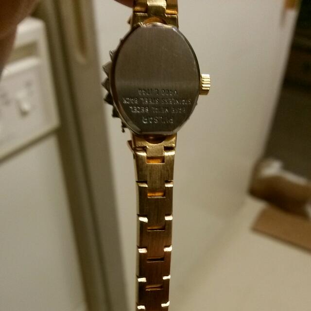 Pulsar diamond clearance watch