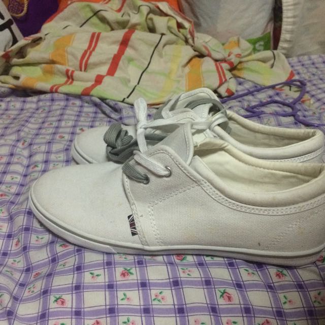 Lee Cooper White School Shoes Everything Else on Carousell