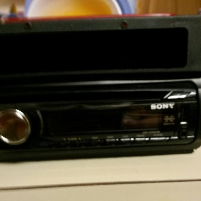 Sony Car Stereocdxgt56uiw Explode 52w X4 Speaker Power With A Cd