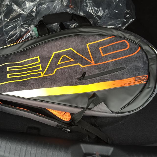 Brand NEW Price Reduced Tennis Head Radical Series Combi 6 Pack Bag